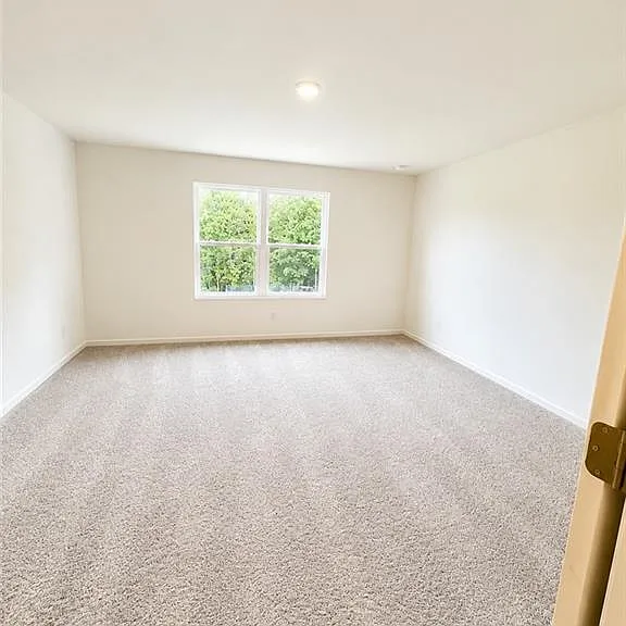 64 Padley Dr — Photo 16