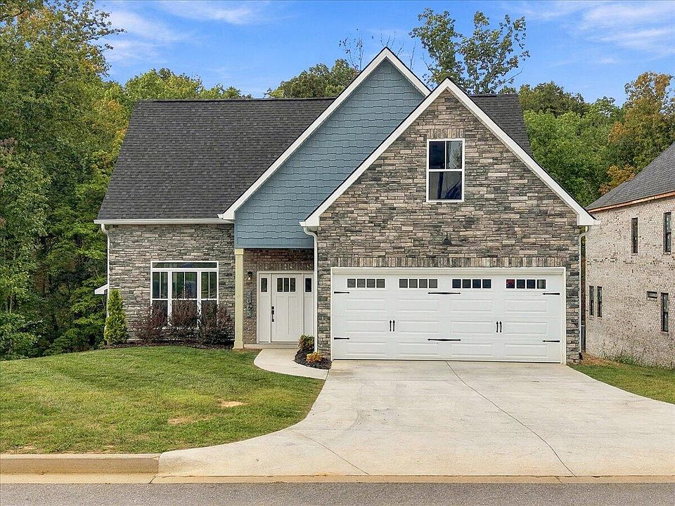 1st image of 3083 Bridgewater Blvd