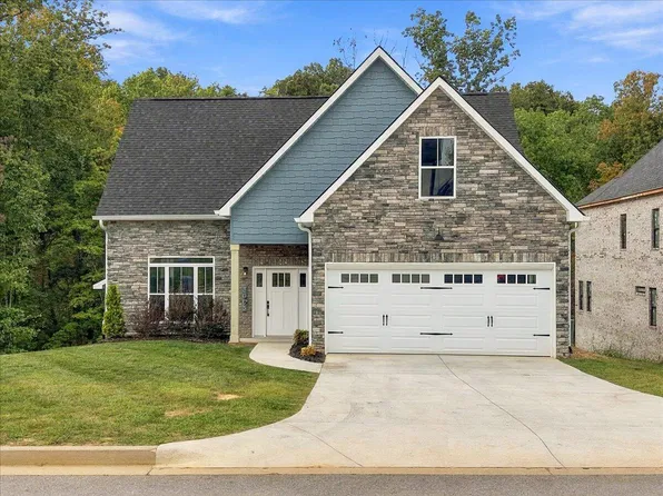 3083 Bridgewater Blvd, Morristown, TN 37814