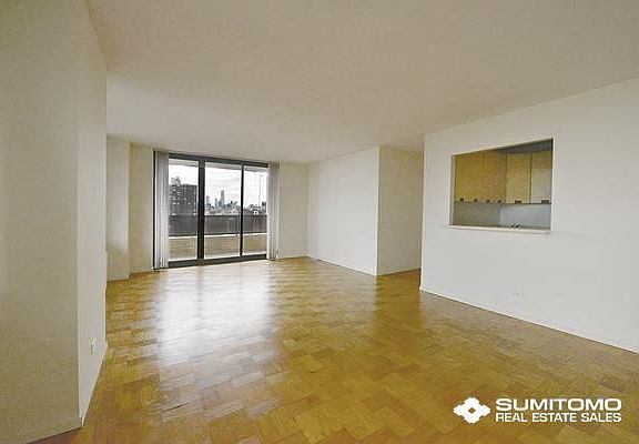 4th image of 311 E 38th St APT 24A