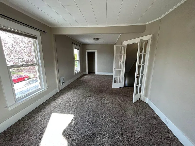 20 East St — Photo 5