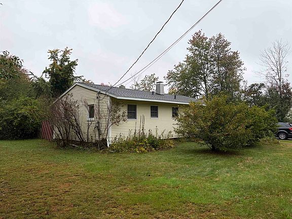 3rd image of 784 Portland Street