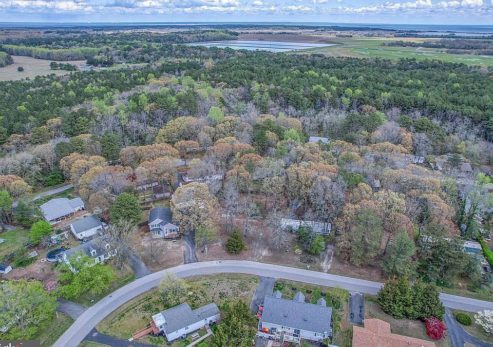 1st image of 2054 Ramblewood Dr S