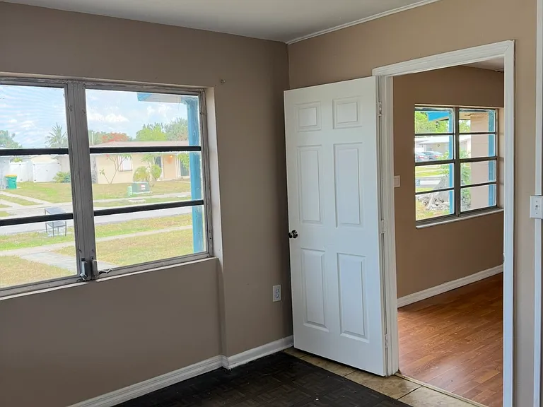 2733 Starlite Ln — Photo 14