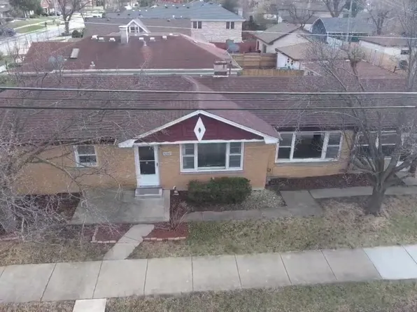 8500 Parkside Ave, Burbank, IL 60459