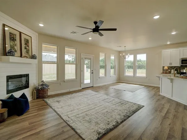 204 Outlander Way, Shawnee, OK 74804