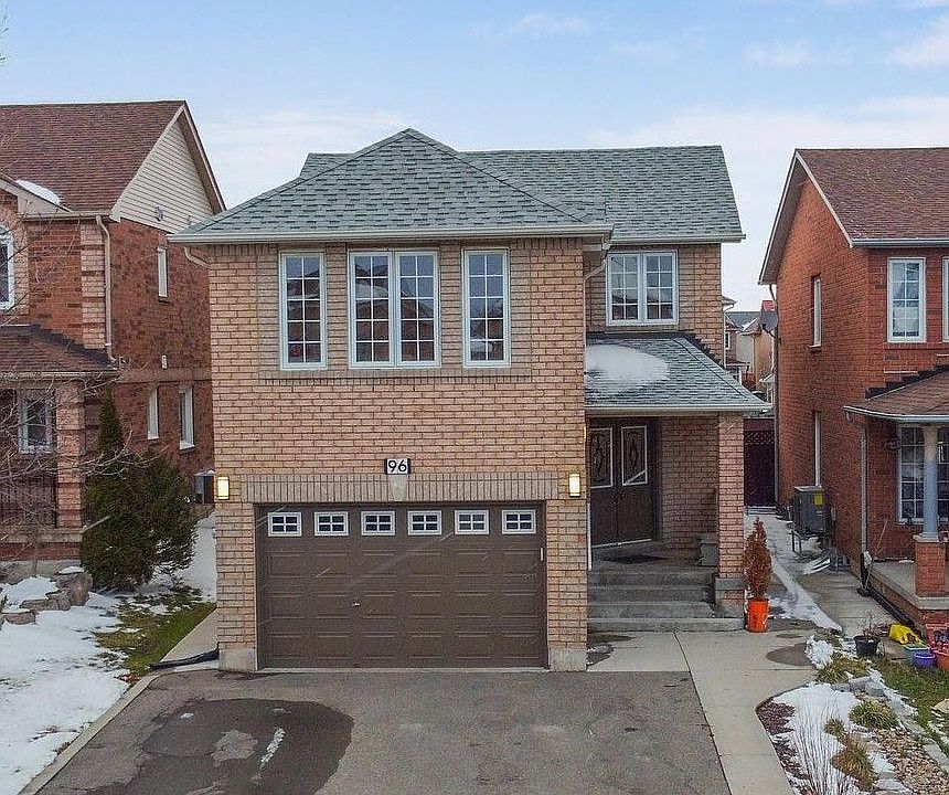 1st image of 96 Mosley Cres