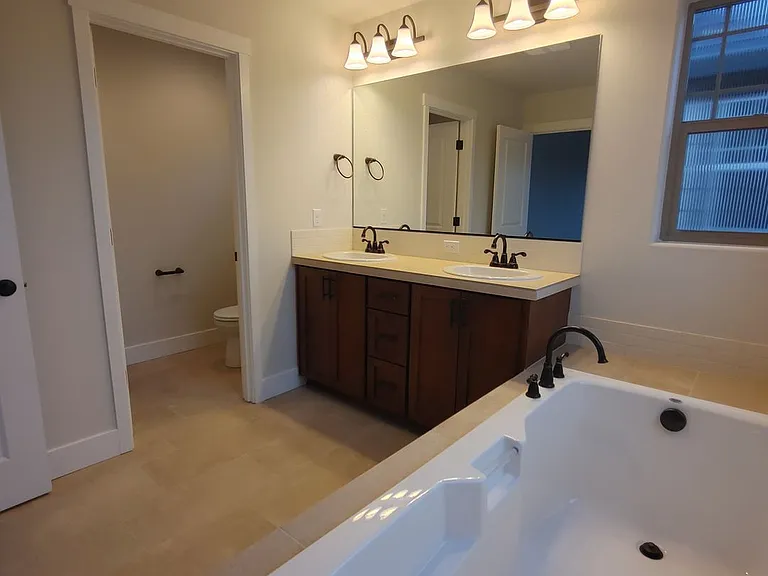 10490 NW 292nd Ave — Photo 28