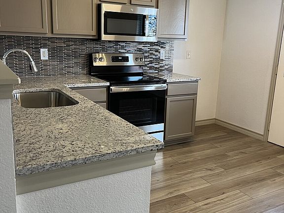 5th image of 20511 Liatris Ln