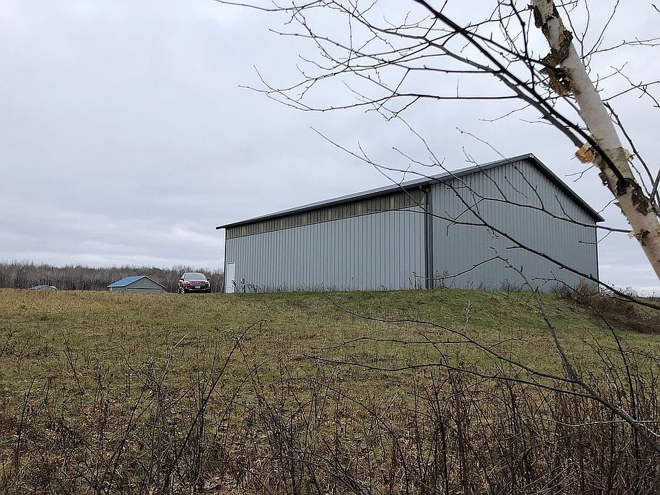 2nd image of 15671 Piper Ln