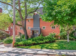 28 Admiral Rd UNIT 8, Toronto, ON M5R2L5