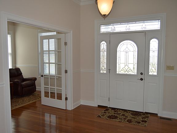 4th image of 89 Jantel Dr Unit 101
