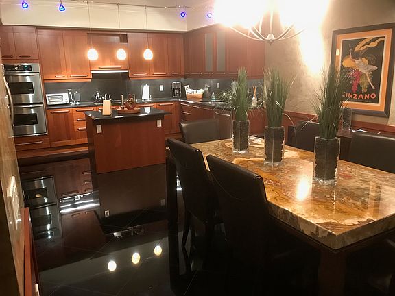 3rd image of 333 Las Olas Way APT 1004