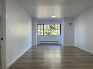 1600 3rd St #304, San Rafael, CA 94901