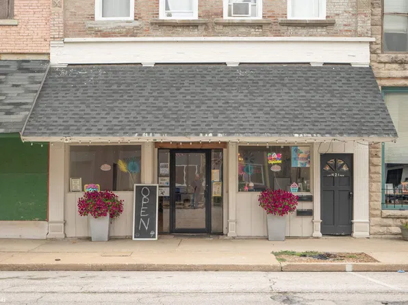 421 Main St, Warsaw, IL 62379