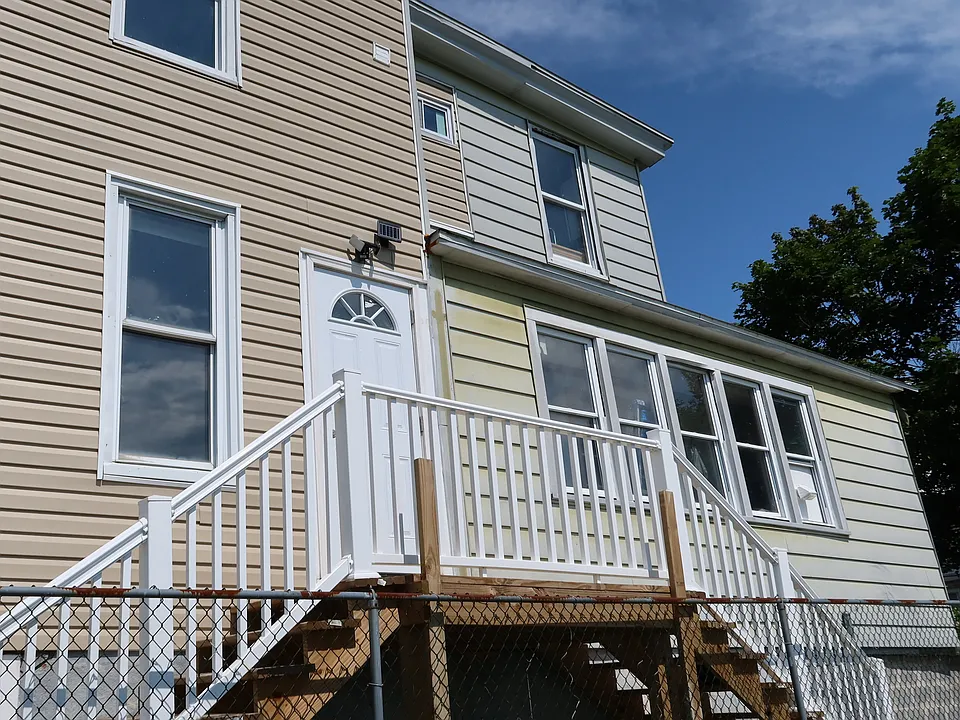 16 E Ridge St #2