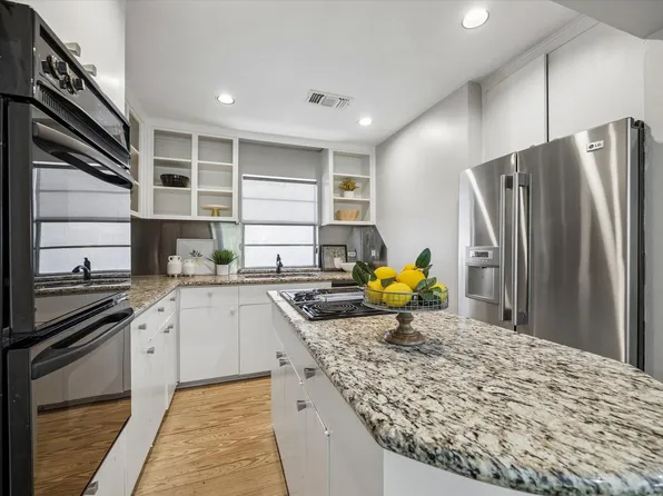 1907 Norfolk St APT B, Houston, TX 77098
