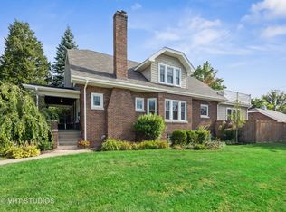 205 N Indiana St, Elmhurst, IL 60126