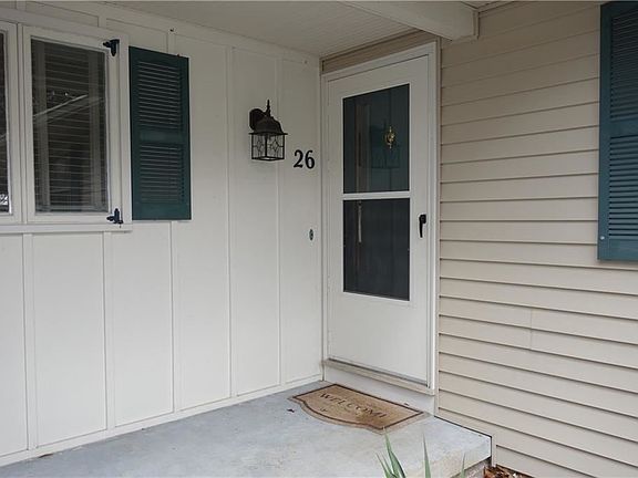 2nd image of 26 Valley Brook Dr