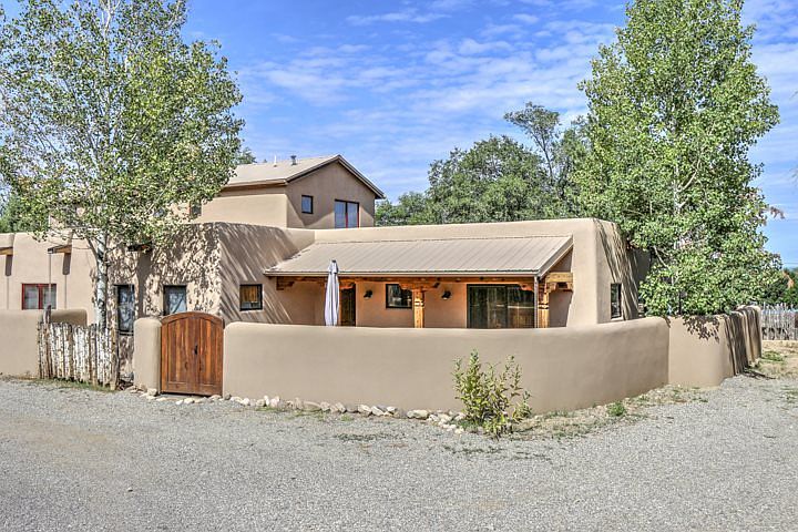 1st image of 630 Zuni St #8