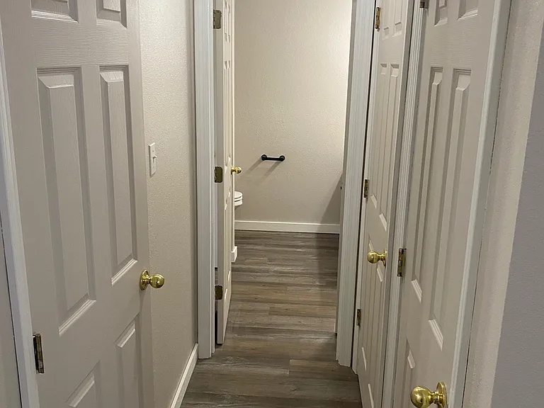 4866 Richmond Dr — Photo 34