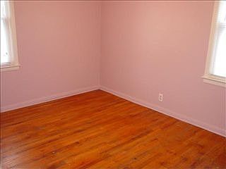 4th image of 1401 Whitcomb Ave