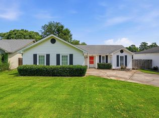 900 Edgewood Dr, Bryant, AR 72022