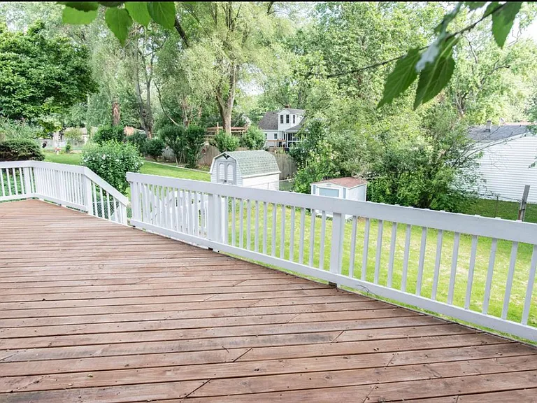 2011 Eckener Dr — Photo 6
