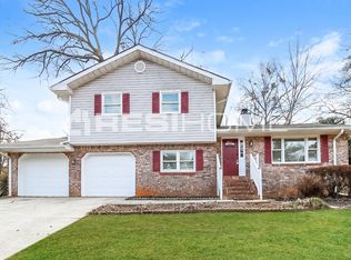 1655 Creekwood Ln SE, Conyers, GA 30013