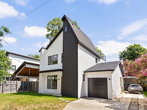 2nd image of 2717 Lyons Rd #1