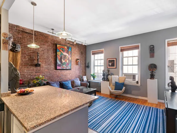 162 East 91st Street image 1 of 10