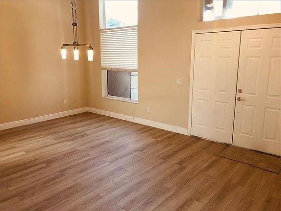 2nd image of 806 Grovesmere Loop