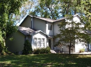 324 Garfield Ave, Liverpool, NY 13088