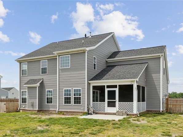 137 Gander Dr, Moyock, NC 27958