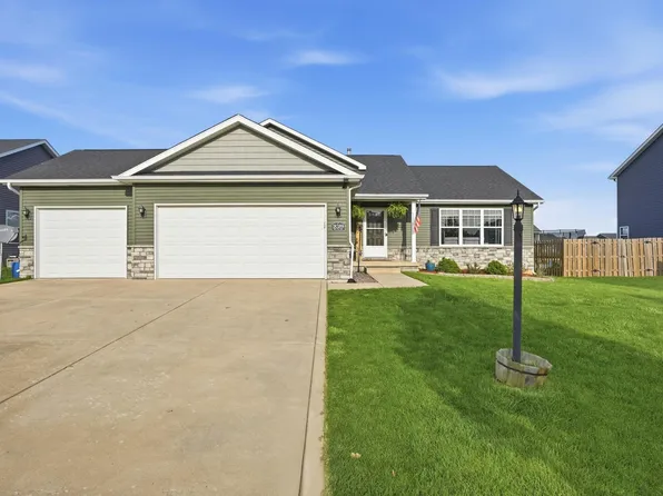 18389 Peggy Sue Dr, Lowell, IN 46356