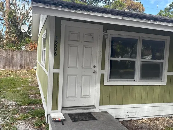 3266 S 7th St, Fort Pierce, FL 34982