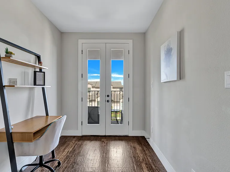 3017 Solana Cir — Photo 21