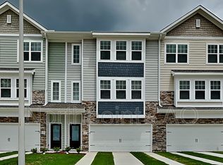 6925 Woodland Stream Pl, Raleigh, NC 27616