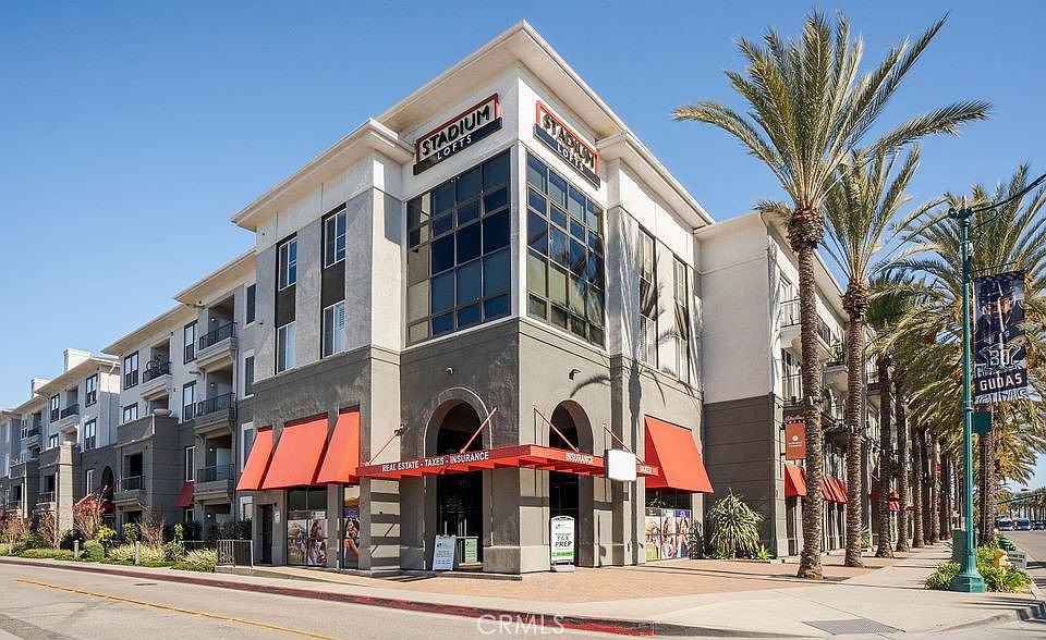 1st image of 1801 E Katella Ave APT 4031