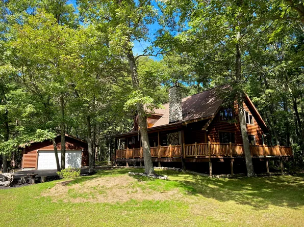 5019 Christopher Dr, Oscoda, MI 48750