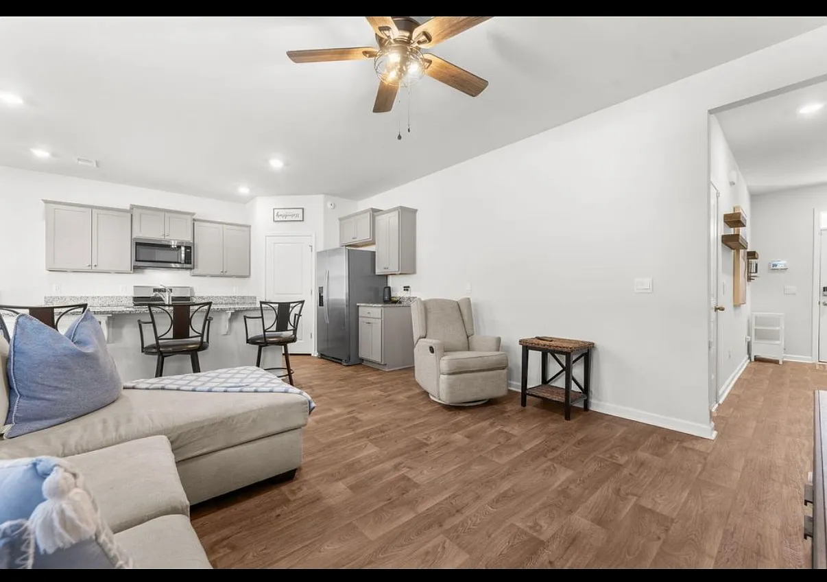 645 Silver Spruce — Photo 3
