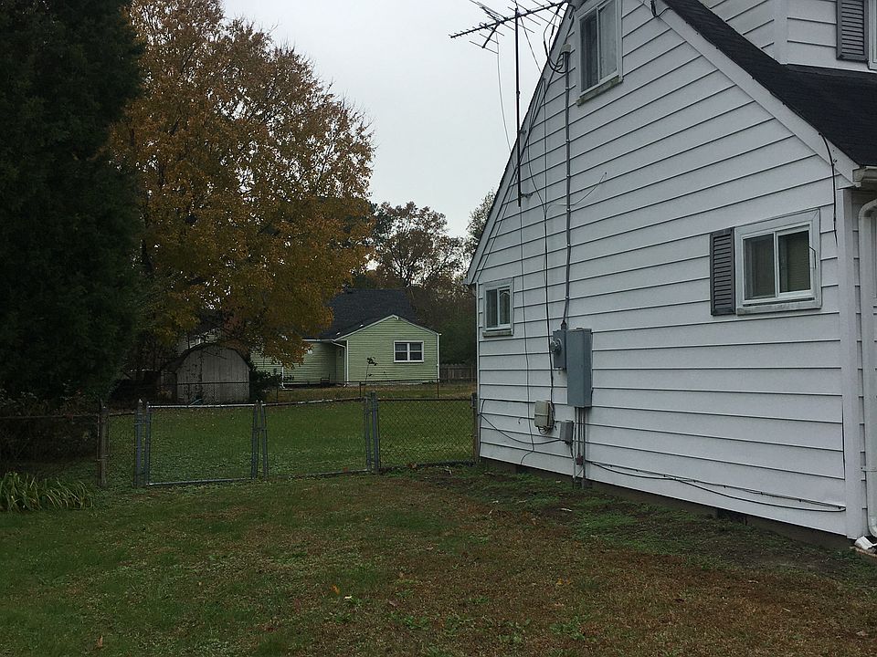 2nd image of 3109 Manatee Dr