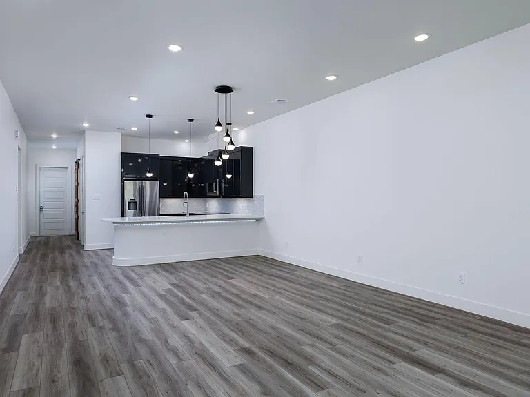 68 Fairway Dr — Photo 17