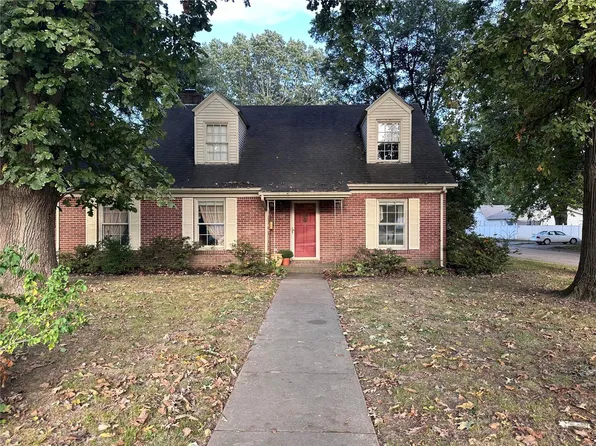 700 Moore Ave, Sikeston, MO 63801