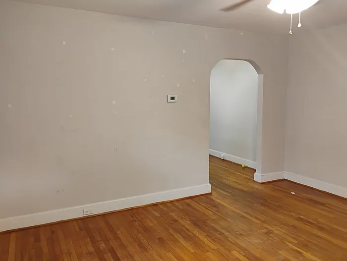 1007 Rosehill Ave — Photo 4