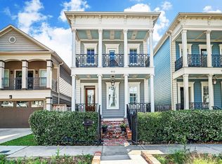 812 Nicholson St, Houston, TX 77007