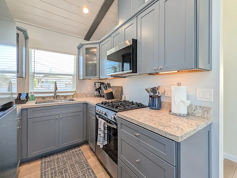 1234 Opal St #1236 — Photo 4