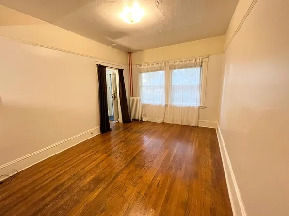 1515 SW 10th Ave APT 4, Portland, OR 97201
