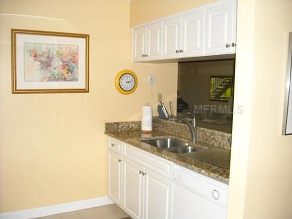 5th image of 1700 Glenhouse Dr APT Gl305