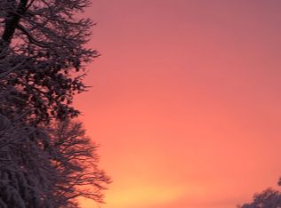 76A Surrey Ln, Boxford, MA 01921